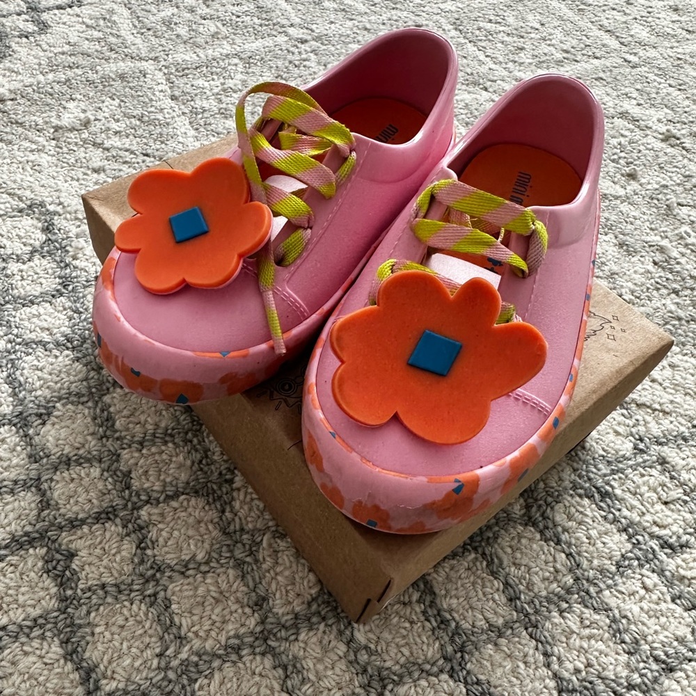 Mini Melissa Fabula shoes